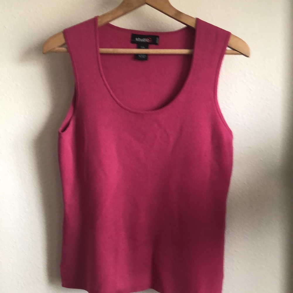STUDIO G Top. - Picture 4 of 7